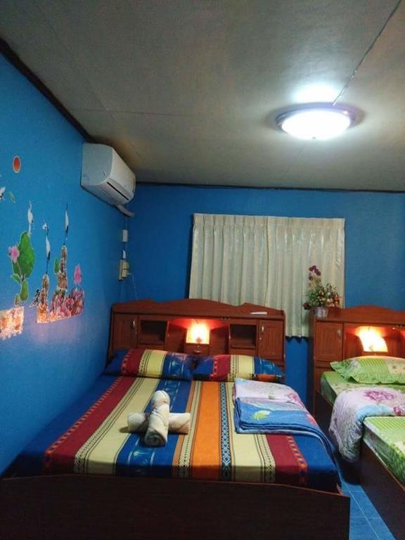 Patchaya Guesthouse Ампхава Екстер'єр фото
