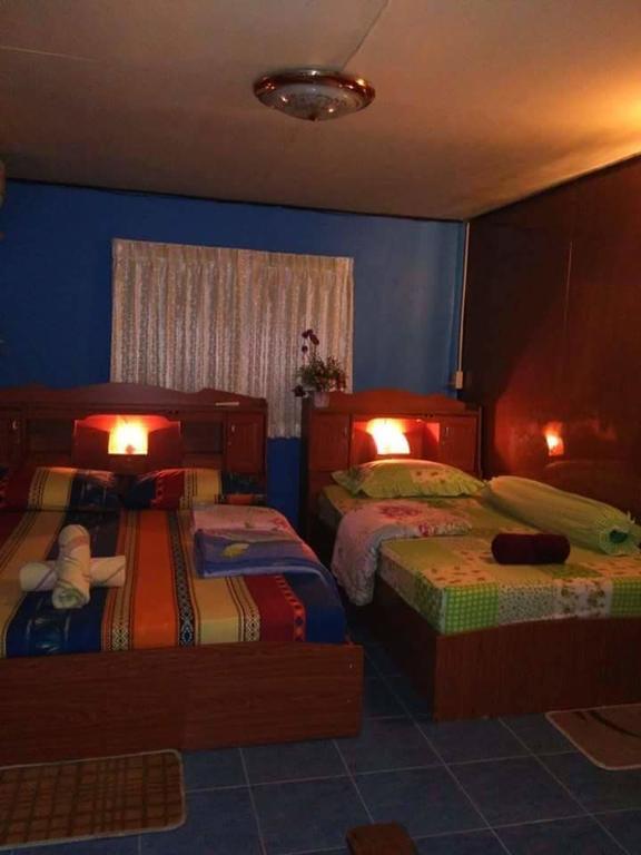 Patchaya Guesthouse Ампхава Екстер'єр фото