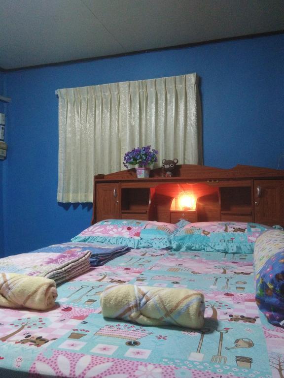 Patchaya Guesthouse Ампхава Екстер'єр фото